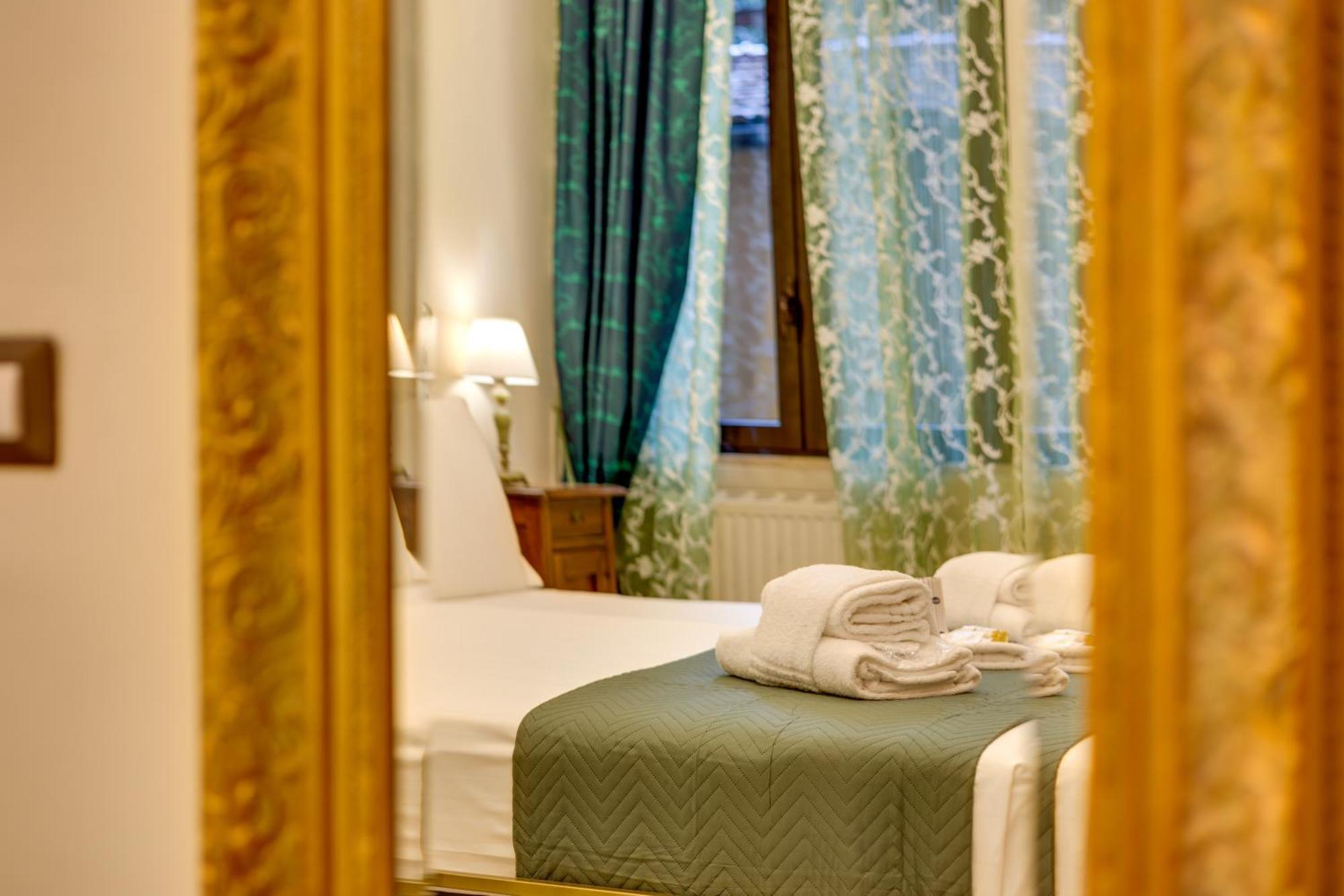 Domus Palermo Apartment *
